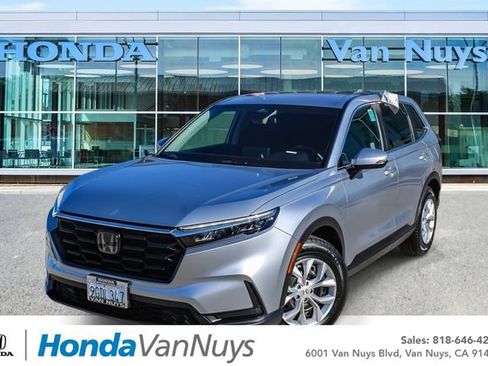 Used 2023 Honda CR-V LX image 1