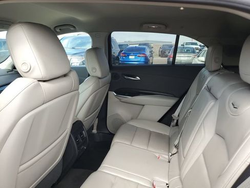 Used 2019 Cadillac XT4 Premium Luxury AWD/4WD image 7
