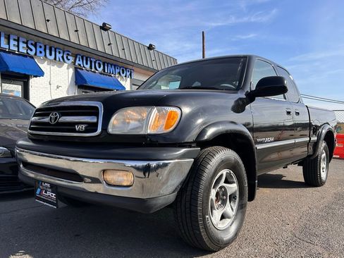 Used 2000 Toyota Tundra Limited image 2