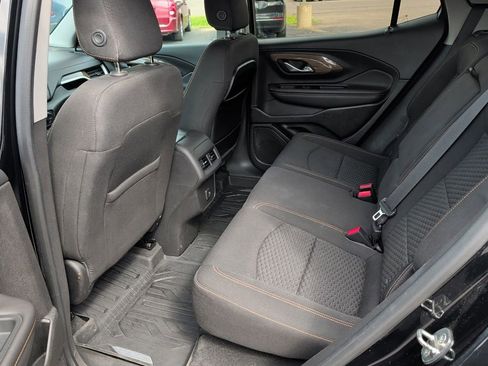 Used 2019 GMC Terrain SLE w/ Driver Convenience Package AWD/4WD image 13