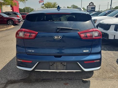 Used 2019 Kia Niro LX FWD image 9