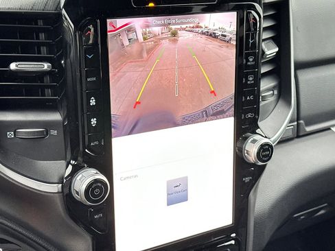 New 2026 RAM 1500 4x4 Crew Cab image 20