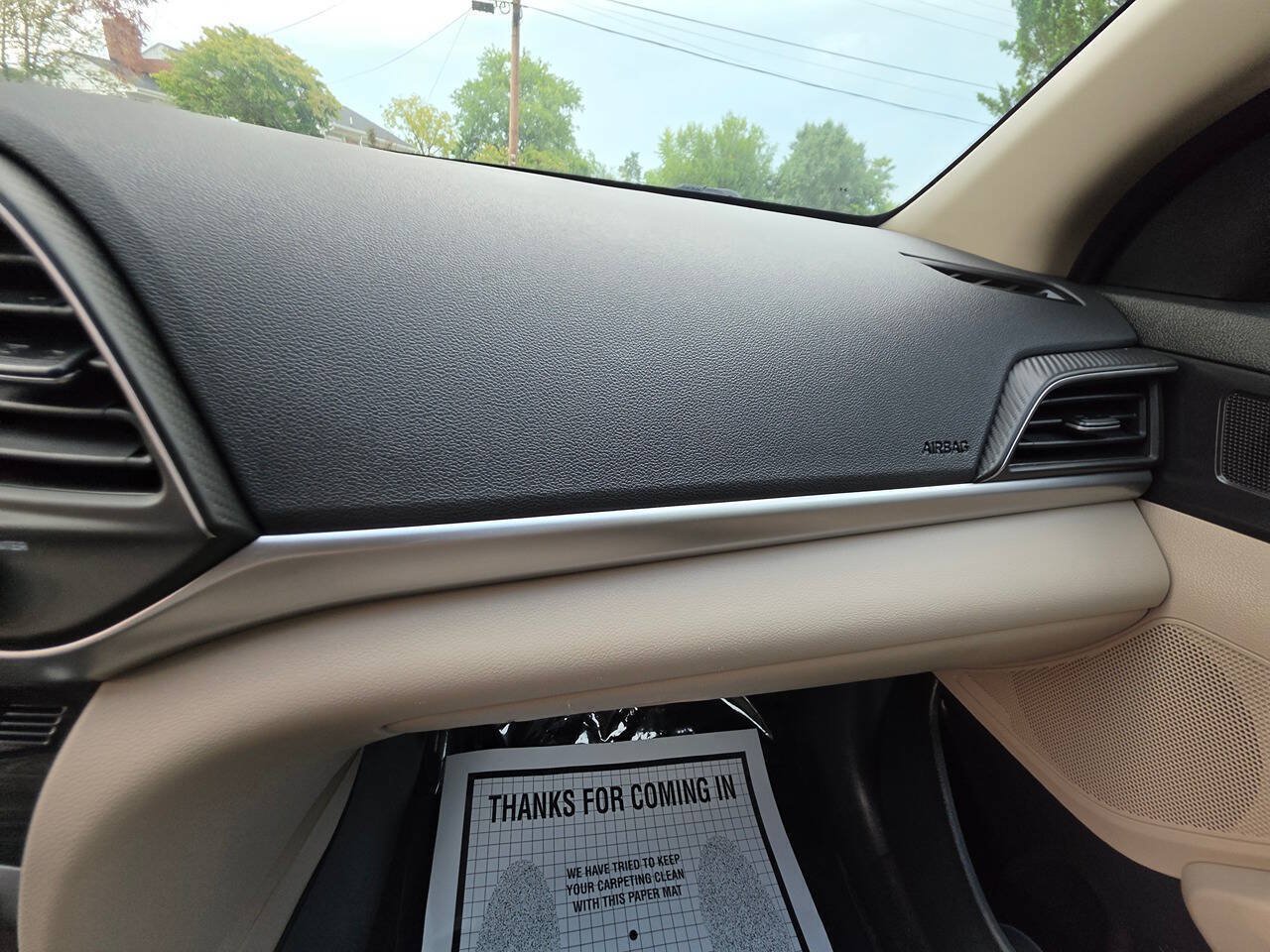 Used 2020 Hyundai Elantra SEL FWD image 20