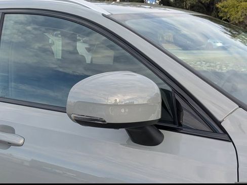 Used 2024 Volvo V90 B6 Cross Country Plus image 15