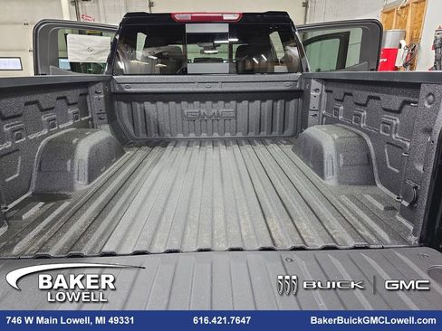 New 2026 GMC Sierra 1500 AT4 w/ AT4 Preferred Package image 12