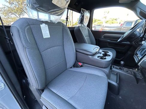 Used 2024 RAM 3500 Tradesman image 29