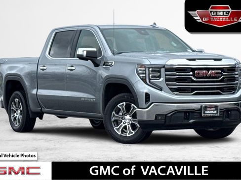 Used 2025 GMC Sierra 1500 SLT image 1