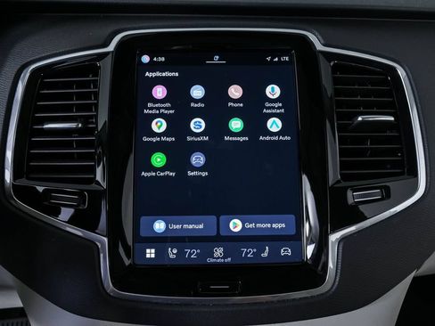 Certified 2025 Volvo XC90 B5 Plus AWD/4WD image 15