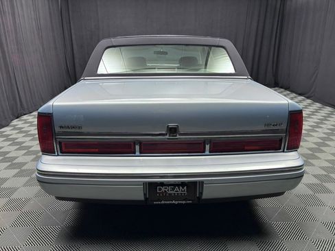 Used 1997 Lincoln Town Car Executive image 5