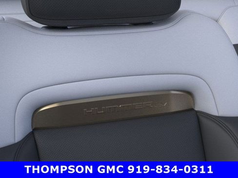 New 2025 GMC Hummer EV 3X w/ LPO, Dark Essentials Package image 21