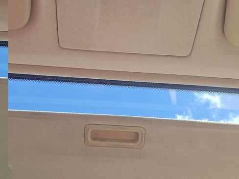 Used 2003 BMW 325xi Sedan image 14