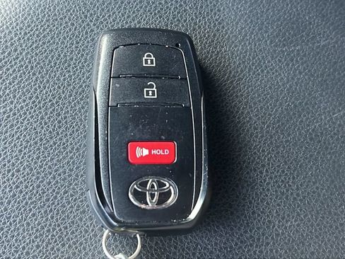Certified 2024 Toyota Tacoma TRD Sport RWD image 9