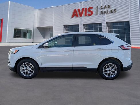 Used 2024 Ford Edge SEL image 2