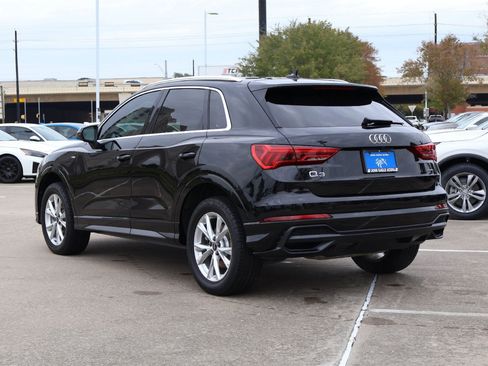 Used 2022 Audi Q3 2.0T Premium w/ Convenience Package image 4