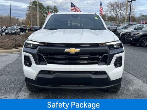 New 2024 Chevrolet Colorado LT w/ LT Convenience Package III image 4