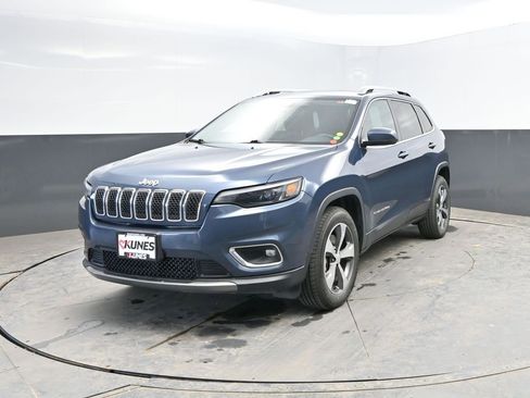 Used 2020 Jeep Cherokee Limited image 5