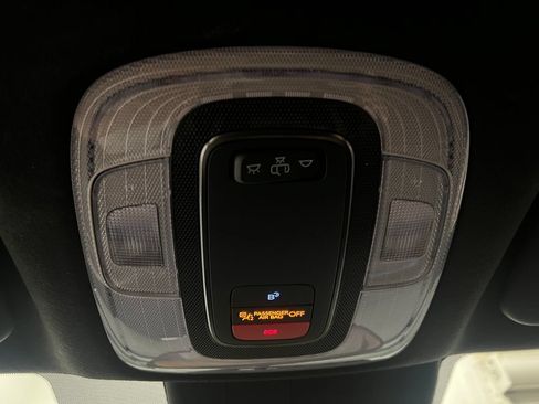 Used 2025 Hyundai Elantra SEL FWD image 22