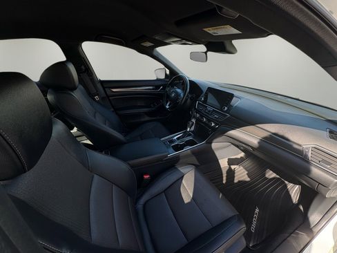 Used 2020 Honda Accord Sport image 28