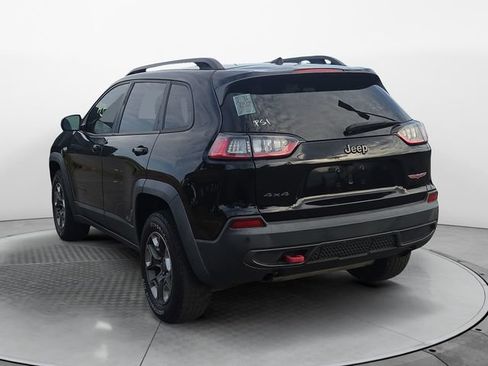 Used 2019 Jeep Cherokee Trailhawk AWD/4WD image 3