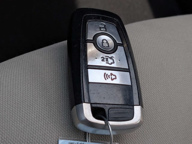 Used 2020 Ford Mustang Convertible RWD image 29