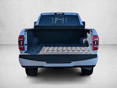 Used 2023 RAM 3500 Limited AWD/4WD image 6
