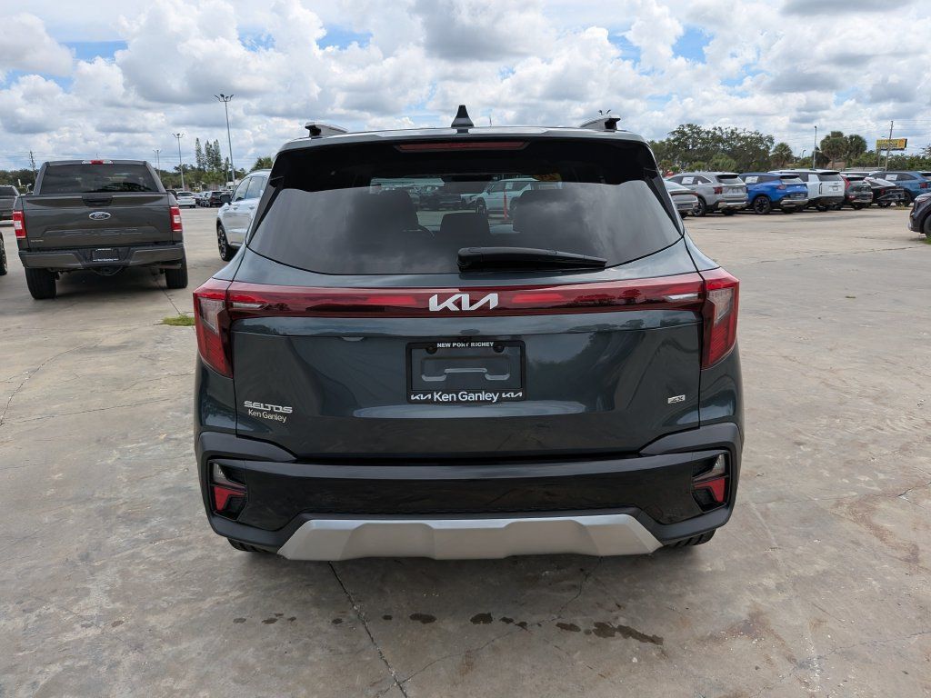 Certified 2024 Kia Seltos SX AWD/4WD image 7