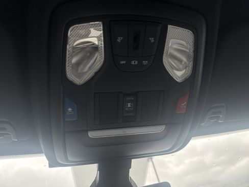 Used 2023 RAM 1500 Big Horn image 29