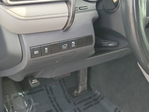 Certified 2024 Toyota Camry SE FWD image 18