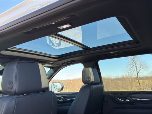 Used 2023 GMC Yukon XL Denali w/ Max Trailering Package image 40