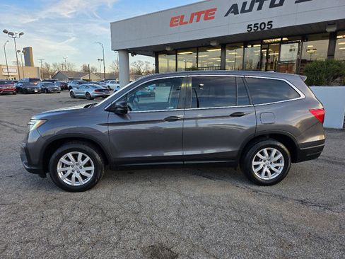 Used 2019 Honda Pilot LX image 8