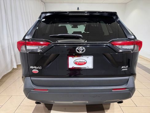 Certified 2025 Toyota RAV4 XLE AWD/4WD image 4