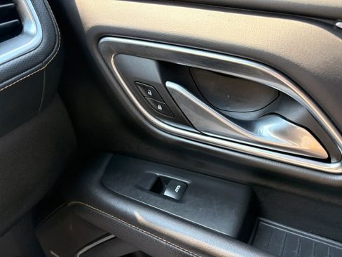 Used 2021 GMC Yukon AT4 w/ Rear Media and Nav Package AWD/4WD image 26