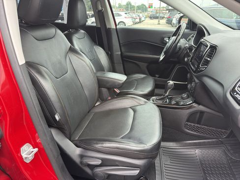 Used 2020 Jeep Compass Limited AWD/4WD image 13