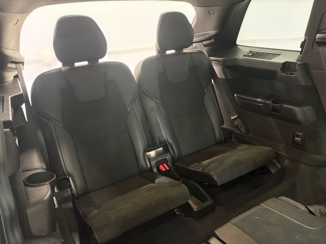Used 2019 Volvo XC90 T6 R-Design w/ Advanced Package AWD/4WD image 17