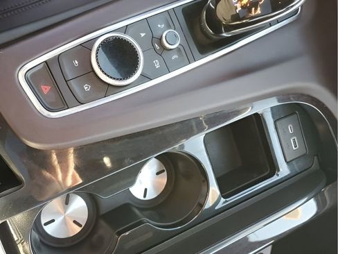 Certified 2023 Cadillac Escalade ESV Premium Luxury Platinum w/ LPO, Radiant Package image 42