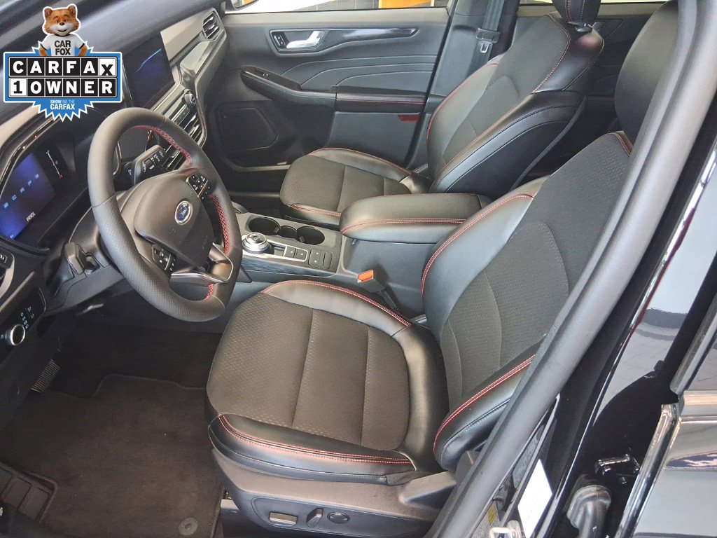 Used 2025 Ford Escape ST-Line AWD/4WD image 9