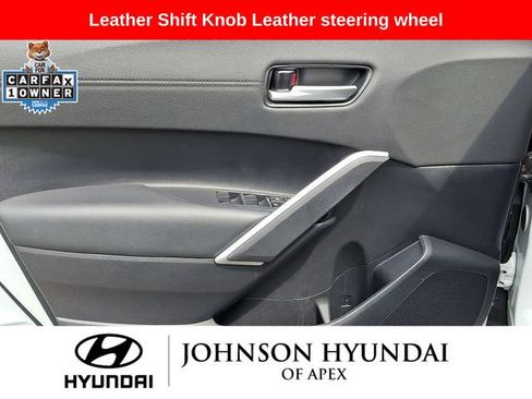 Used 2024 Toyota Corolla Cross AWD Hybrid w/ Convenience Package image 11