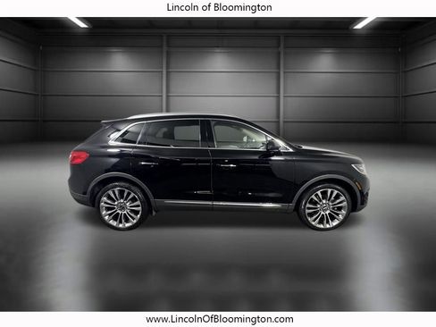 Used 2017 Lincoln MKX Reserve w/ Canadian Touring Package image 8