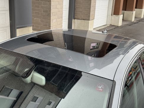 Used 2016 Audi A4 2.0T Premium w/ Convenience Plus Package image 11