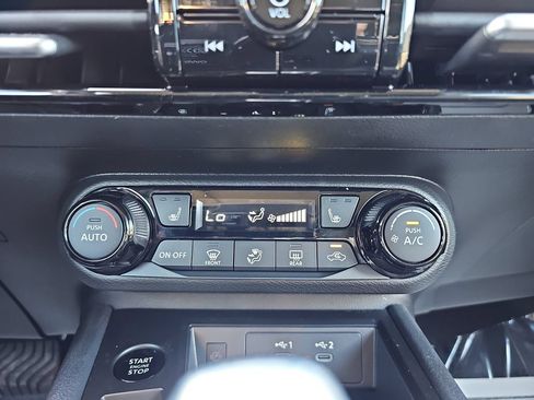 New 2026 Nissan Kicks SV w/ SV Premium Package FWD image 26