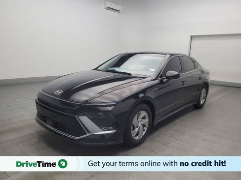 Used 2025 Hyundai Sonata SE FWD image 1