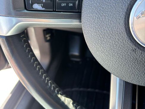 Used 2010 Ford Mustang GT RWD image 13