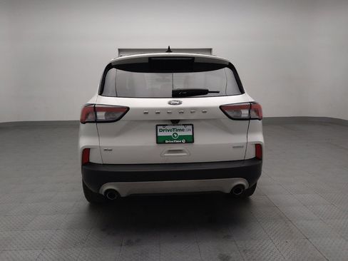 Used 2020 Ford Escape SE FWD image 5