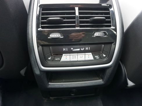 Used 2023 BMW X5 xDrive40i w/ Premium Package image 17