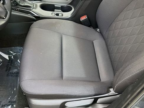 Used 2023 Toyota Corolla LE image 19