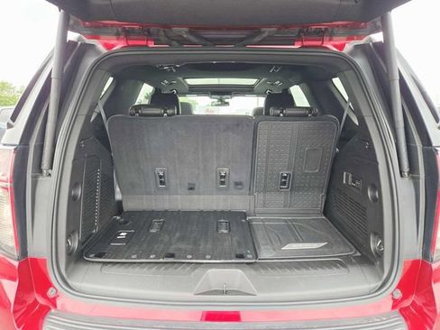 Certified 2021 Chevrolet Tahoe LT w/ LT Signature Package AWD/4WD image 12