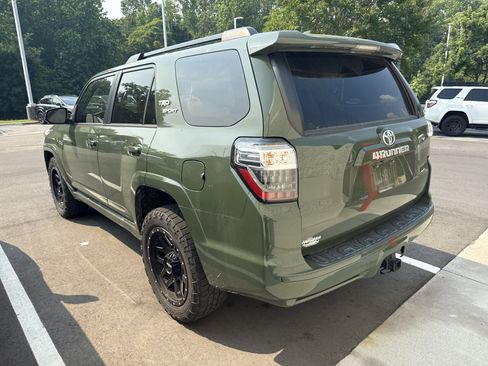 Used 2022 Toyota 4Runner TRD Sport RWD image 10