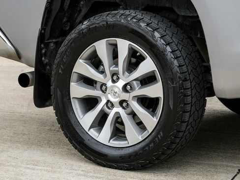 Used 2018 Toyota Tundra SR5 image 51