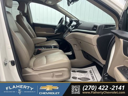 Used 2019 Honda Odyssey EX-L image 13