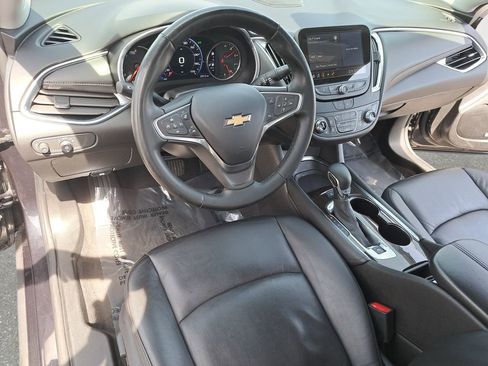 Used 2023 Chevrolet Malibu LT w/ Driver Confidence Package FWD image 16